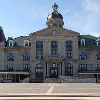 Maisonneuve Market