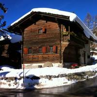 Nutli-Huschi Folk Museum (Heimatmuseum Nutli-Huschi)