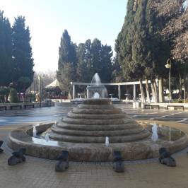 Площадь фонтанов