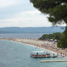 Zlatni Rat Beach