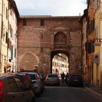 Porta San Pietro