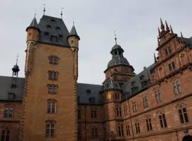 Schloss Johannisburg mit Schlossanlagen