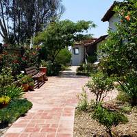 Casa Romantica Cultural Center and Gardens