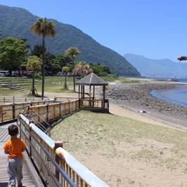 Tanoura Beach