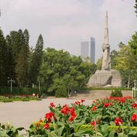 General Mountain Martyrs Monument