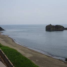 Hakuto Beach