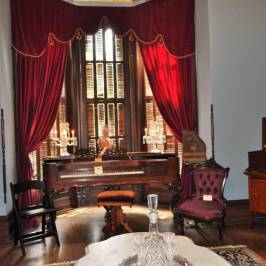 Vaile Mansion