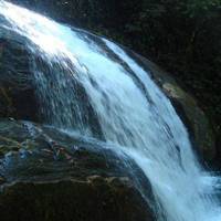 Pe da Serra Waterfall