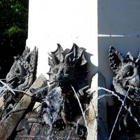 Monumento del Angel Caido