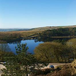 Ogden Water Country Park & Nature Reserve