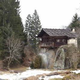 Hauserl am Stein