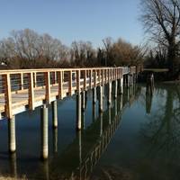 Passeggiata lungo la restera