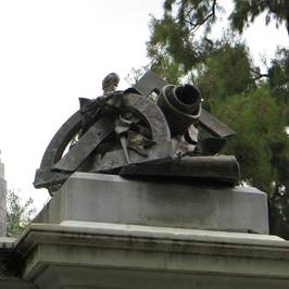 Monumento a Luigi Vanvitelli