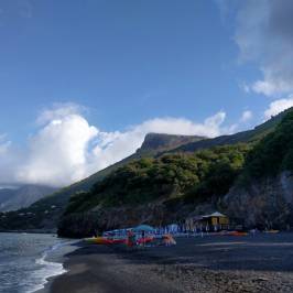Spiaggia Nera - Cala Jannita