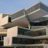 Wan and augmentation Business Center