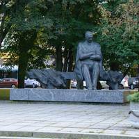 Памятник А. Х. Таммсааре