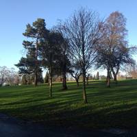Pittencrieff Park