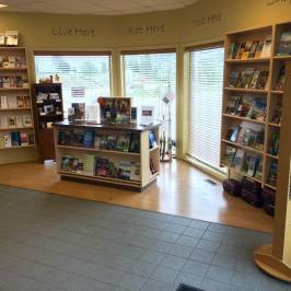Summerland Visitor Centre