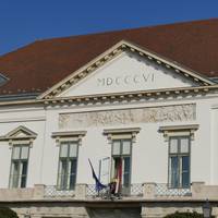Sandor Palace