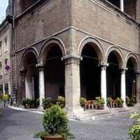 Loggia dei Mercanti