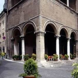 Loggia dei Mercanti