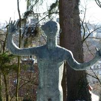 Heinrich-Kirchner-Skulpturengarten am Burgberg