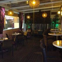 Le Monde Rota Gin House