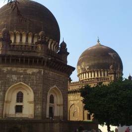 Jod Gumbaz