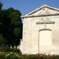 Le Pignon Est, Pignon des Ecuries