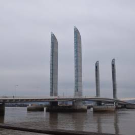 Le Pont Jacques Chaban Delmas