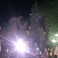 Памятник Комсомольцам-защитникам Сталинграда