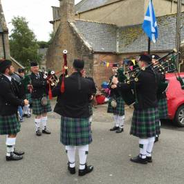 Dornoch Pipe Band