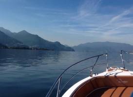 Comolakeboats