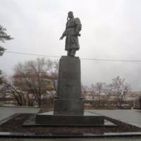 Памятник В.С. Хользунову