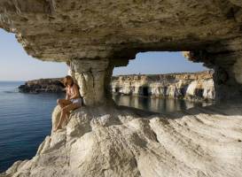Морские пещеры-гроты Айя-Напы