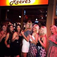 Reeves Cafe & Bar