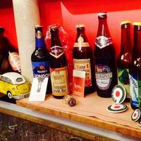 Bellon's Jazz Pub