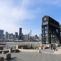 Hunter's Point South Park