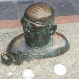 The Swimmer Sculpture by Shona Kinloch