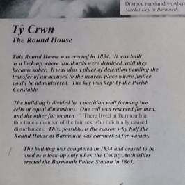 Ty Crwyn (Round House)