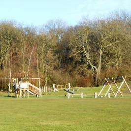 Hinchingbrooke Country Park