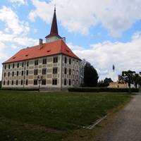 Zamek Chropyne