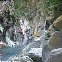 Li Song Hot Spring