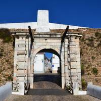 Porta de Santo Antonio (2ª linha de Fortificacoes - Sec. XVII)