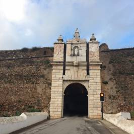 Porta dos Currais