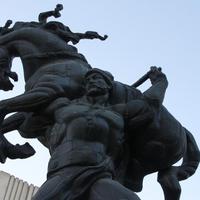 Памятник Баатыр Каба уулу Кожомкул