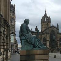 Estatua David Hume