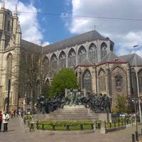 Monumento Hermanos Van Eyck