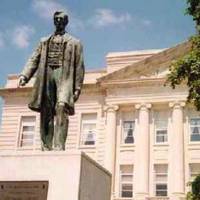 Lincoln Highway Statue