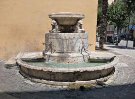 Fontana dei Cani